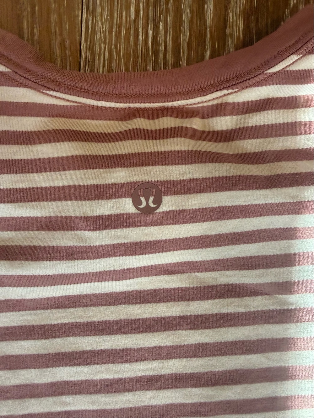 Lululemon Love Crew pink and white striped size 6 NWOT - Picture 4 of 4